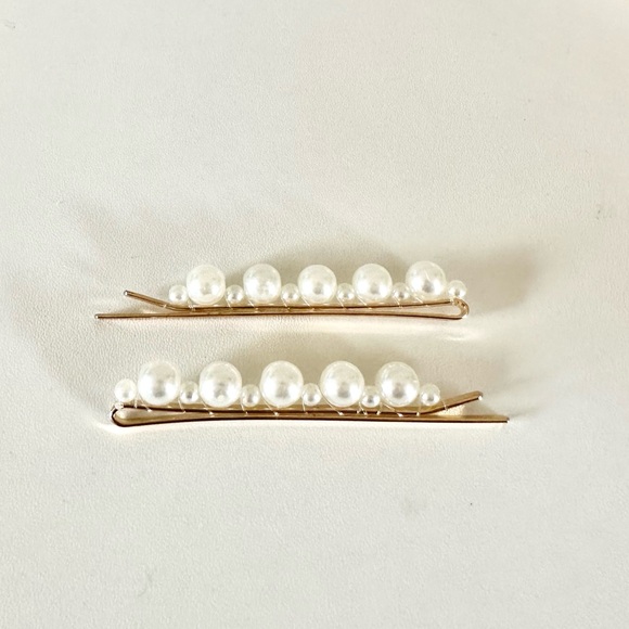 Accessories - Pearl Bobby Pins Set